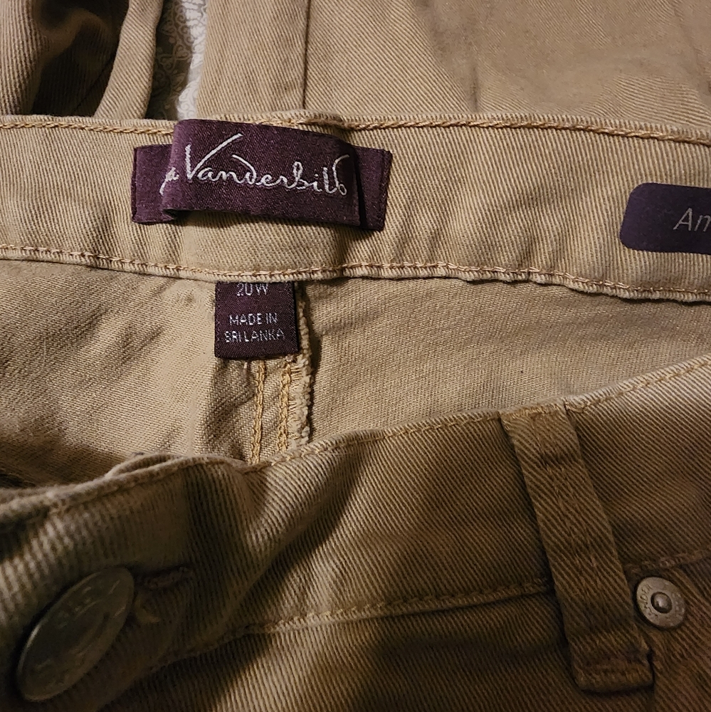 Khaki pants